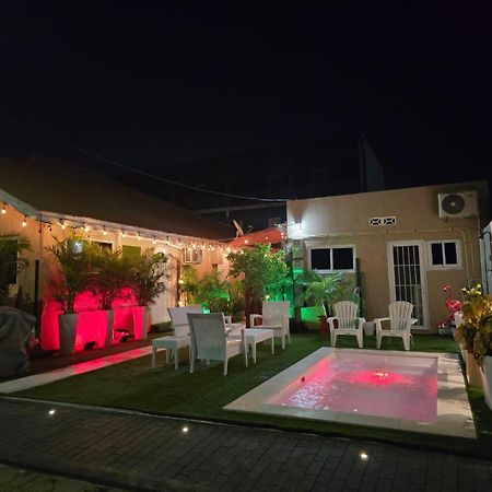 Jazmin'S Apartment オラニエスタッド エクステリア 写真